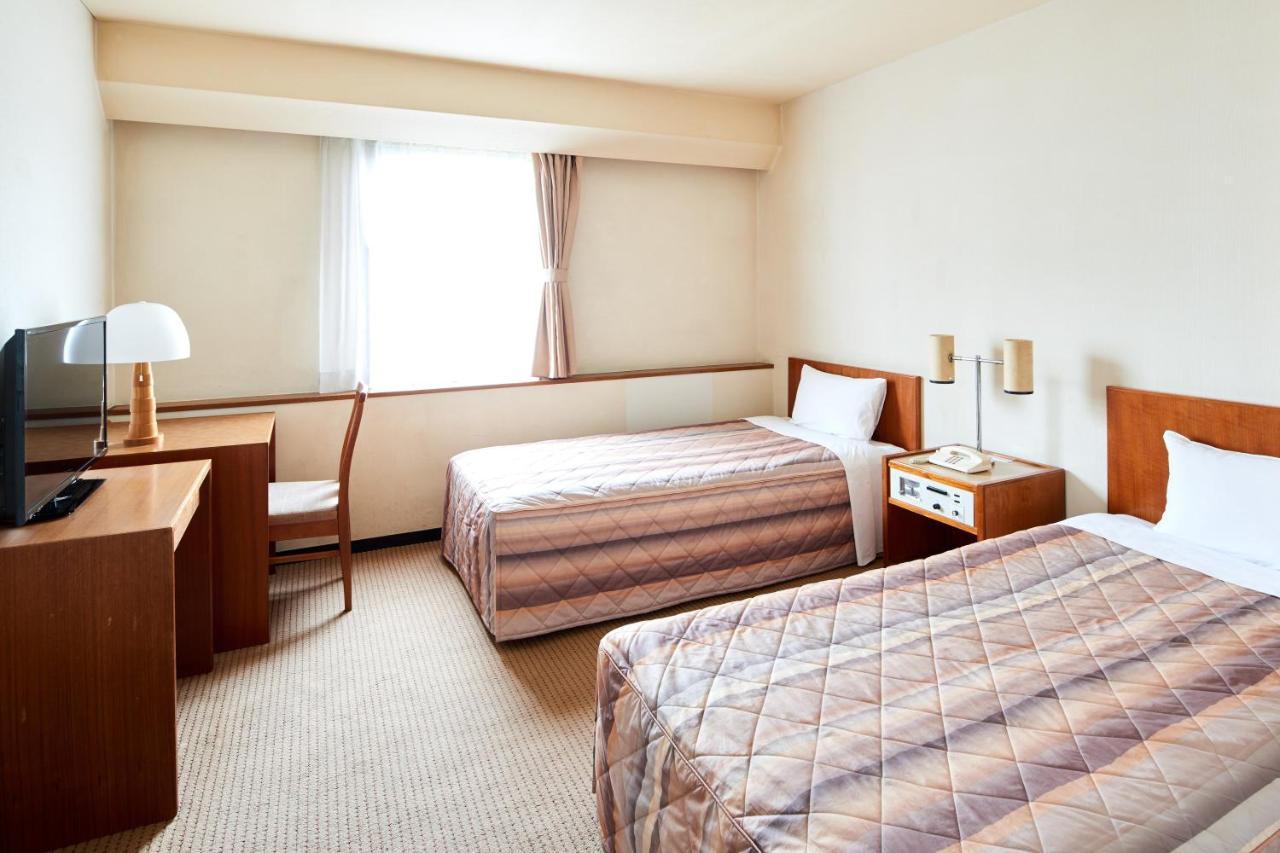 Marroad Inn Tokyo Fuchu Bagian luar foto