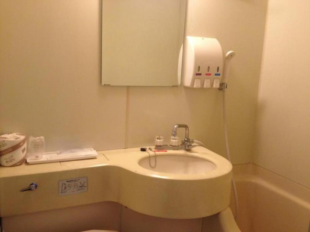 Marroad Inn Tokyo Fuchu Bagian luar foto