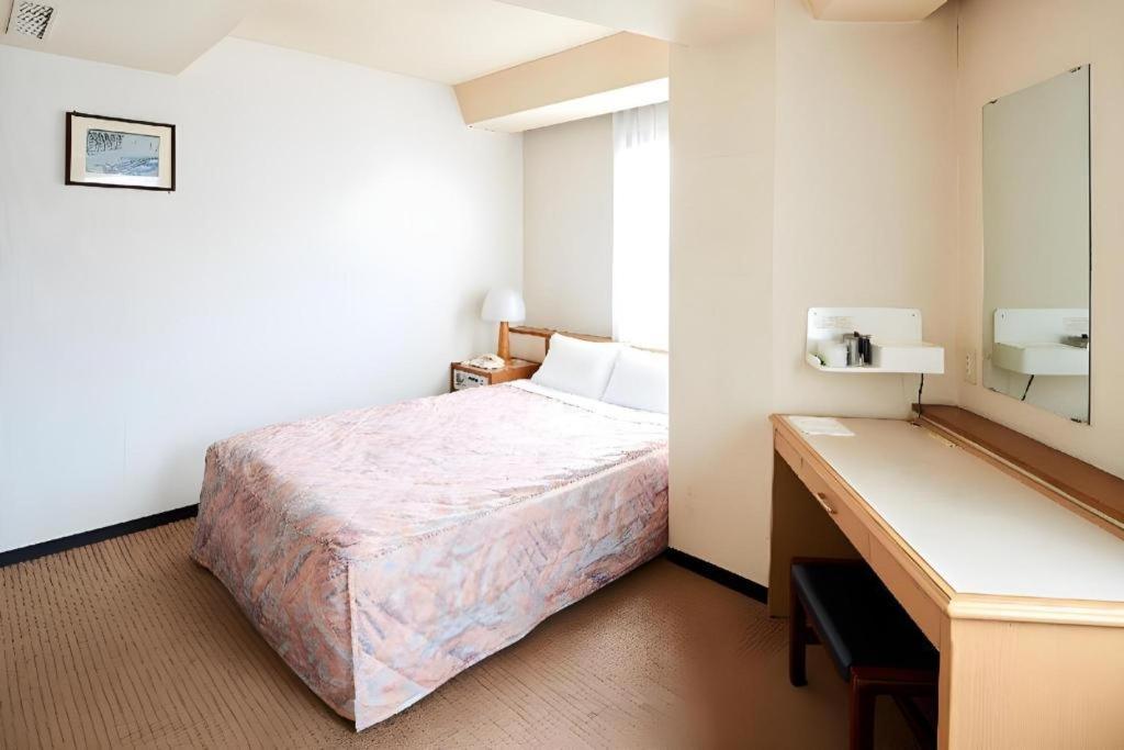Marroad Inn Tokyo Fuchu Bagian luar foto