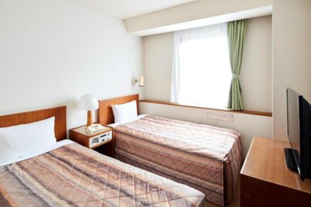 Marroad Inn Tokyo Fuchu Bagian luar foto